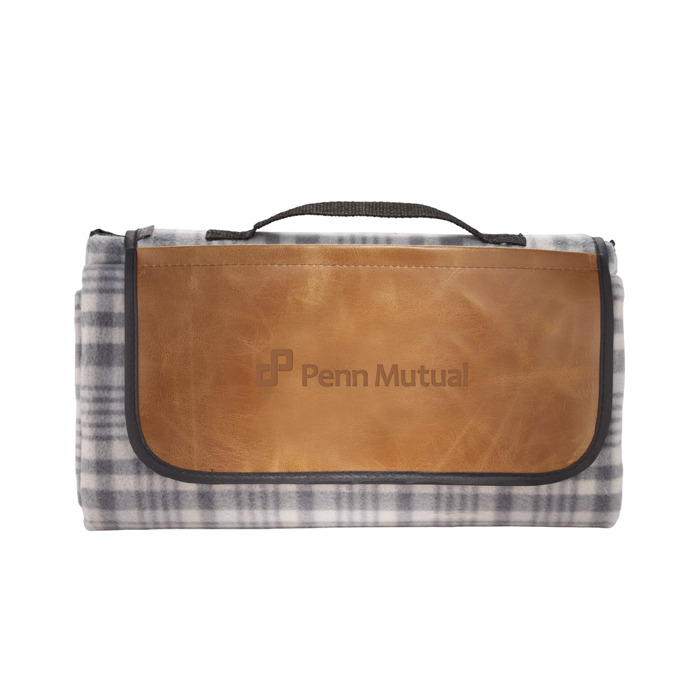 Field & Co. Picnic Blanket
